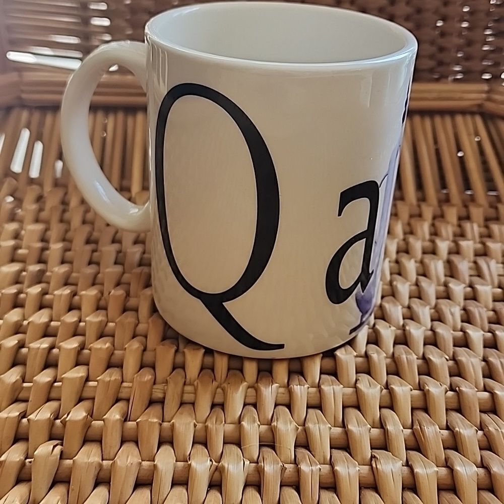 2002 Starbucks Quatar Collector Series City Mug